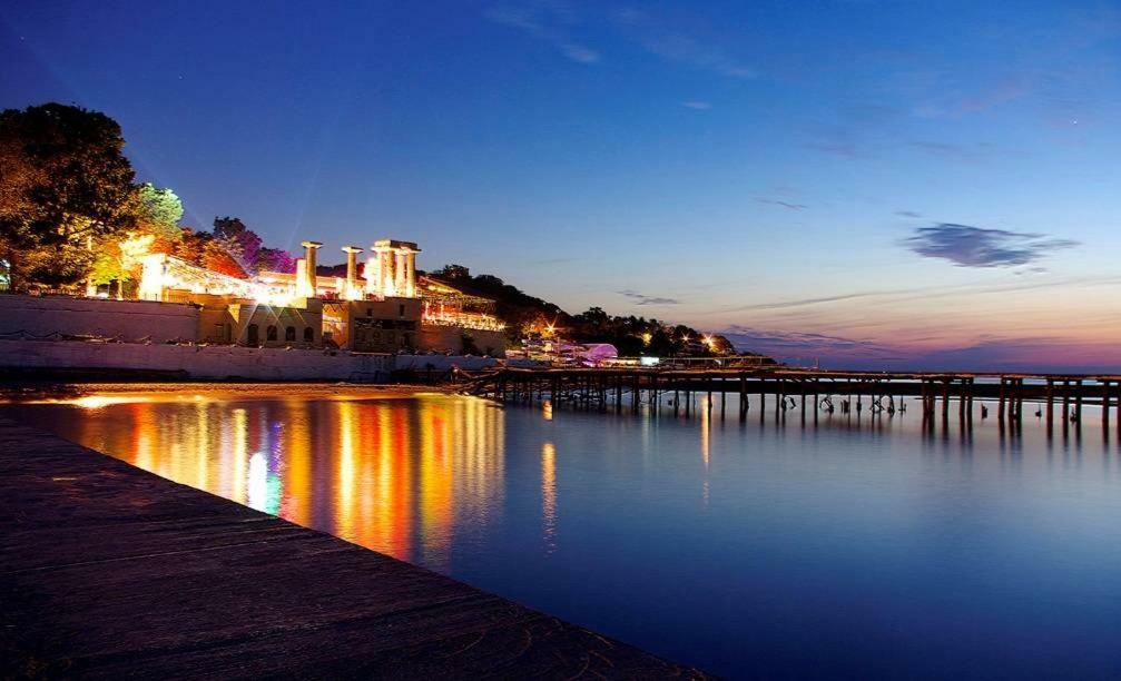 Аппартаменты Вид Моря Аркадия Leilighet Odessa Eksteriør bilde